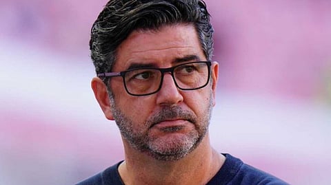 "روي فيتوريا" يرفض عرضاً لتدريب الشباب بدلاً من البرتغالي" فيتور بيريرا" 