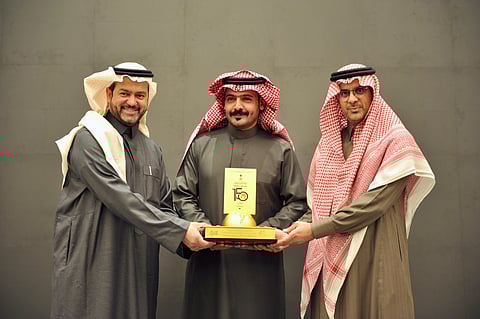 زار 140 دولة والمحتوى ملهم.. الرحالة السعودي "السلامة" يحصد لقب "شخصية العام"