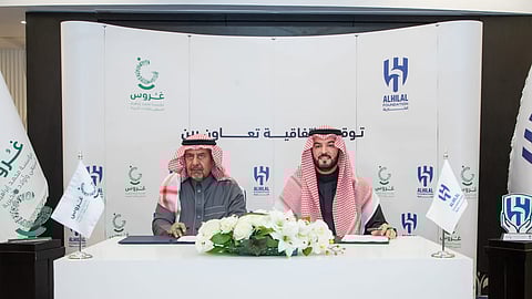 مؤسستا الهلال وغروس الخيريتان توقعان اتفاقية شراكة تعزيزًا لإسهامات القطاع غير الربحي في خدمة المجتمع