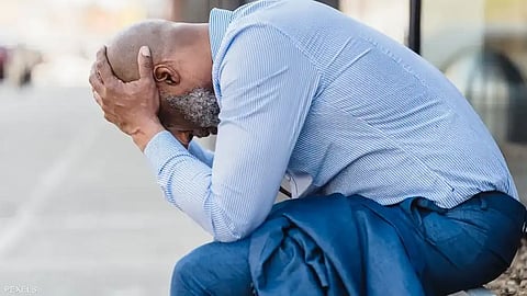 "الاكتئاب المبتسم".. 6 علامات على أخطر مرض نفسي