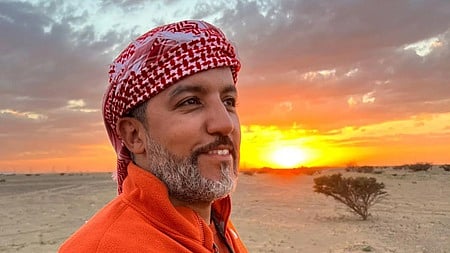 المغامر السعودي "بدر الشيباني" يحقق "إنجازًا تاريخيًّا" في صحراء الربع الخالي
