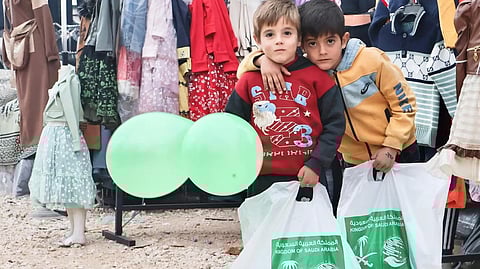 "إغاثي الملك سلمان" ينفذ مشروع تشغيل منظومة الرعاية الصحية المتنقلة ويوزّع قسائم شرائية بحلب وإدلب