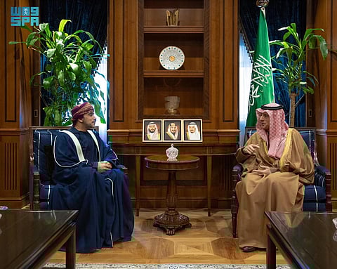 الأول مودّعًا والثاني مستهلًا عمله.. "الجبير" يستقبل سفيريْ عُمان واليابان