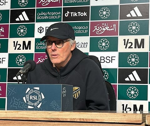 مدرب الاتحاد "لوران بلان": الغيابات أثرت علينا.. وحزين لإصابة "البيشي"