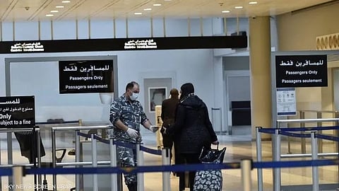 عبر طيران أجنبي.. إيران تلجأ للدبلوماسيين لتمويل حزب الله سراً