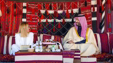 ولي العهد يستقبل رئيسة الوزراء الإيطالية في المخيم الشتوي بالعلا 