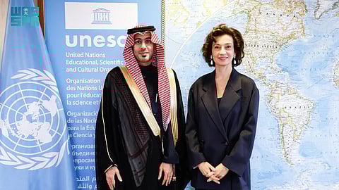 الدكتور الطخيس يُقدم أوراق اعتماده لـ "أزولاي" مندوبًا دائمًا للمملكة لدى "اليونسكو"