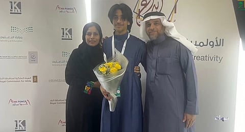 قصة نجاح مُلهمة.. إلياس خان موهبة سعودية تتلألأ في سماء أولمبياد إبداع 2024