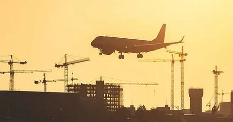 90 شركة محلية وعالمية تتنافس على مشروع مطار الطائف الجديد