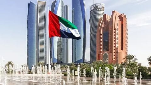 الاقتصاد الإماراتي يواصل مساعيه لتسجيل مستويات قياسية من النمو والتنافسية خلال عام 2025
