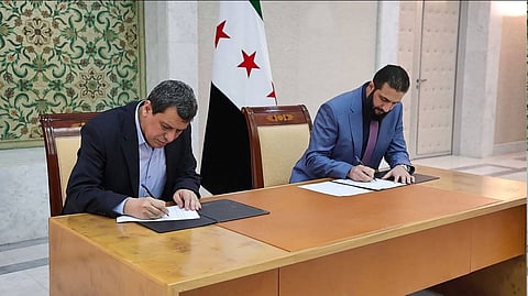اتفاقُ "الشرع" و"عبدي".. عقدٌ تاريخيٌّ يُرسي الوحدة والاستقرار في سوريا