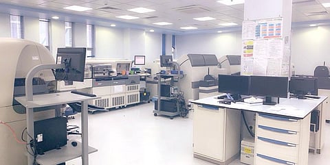 إنجاز عالمي: "مختبر الملك فهد" بالمدينة يحصل على اعتماد الكلية الأمريكية لعلم الأمراض