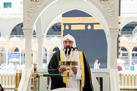  إمام وخطيب المسجد الحرام عبدالرحمن السديس