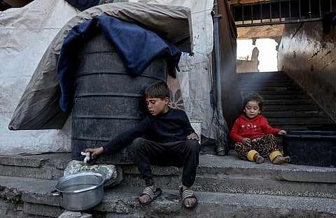 التداعيات كارثية.. الصحة بغزة تحذر من منع إسرائيل إدخال لقاحات شلل الأطفال