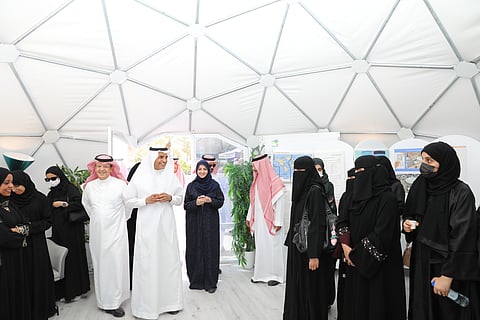 جامعة الأمير سلطان تطلق "منارة الرياض الفضائية" في مقرها لتدريب الطلبة على تقنيات تتبّع الأقمار الصناعية واستكشاف الفضاء بالشراكة مع الجمعية السعودية لهواة اللاسلكي