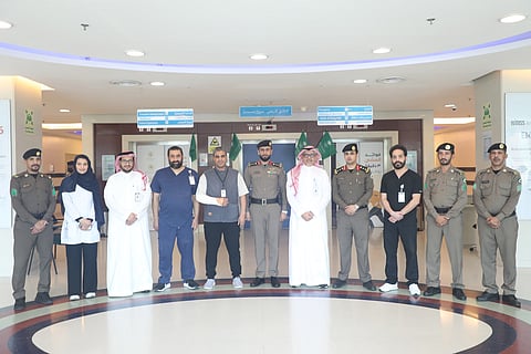 مرور جدة يزور مصابي الحوادث بمجمع الملك عبدالله الطبي ضمن فعاليات أسبوع المرور الخليجي 2025