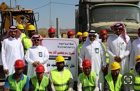 بتكلفة تتجاوز 1.8 مليون ريال... "بيئة نجران" تطلق مشروع ردم الآبار المهجورة