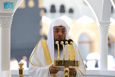 إمام وخطيب المسجد الحرام الشيخ الدكتور أسامة بن عبدالله خياط