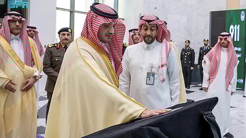 الأمير عبدالعزيز بن سعود بن نايف يدشن مركز العمليات الأمنية الموحدة بالمدينة المنورة