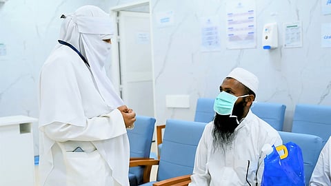 وفق أعلى المعايير الطبية..28 قسطرة قلبية وعملية جراحية لضيوف الرحمن بالمدينة المنورة منذُ مطلع ذي القعدة
