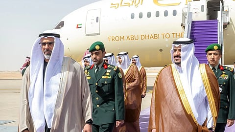 ولي عهد أبوظبي يصل العاصمة الرياض للمشاركة في القمة الخليجية – الأمريكية