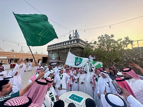 المخواة.. عشاق الأهلي يواصلون الاحتفال بالفوز بكأس نخبة آسيا