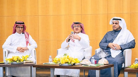 مركز الملك عبدالعزيز للتواصل الحضاري ينظّم لقاءً بعنوان لغة الشعوب وجسر التفاهم بين الثقافات 