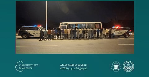"أمن الحج" تضبط هندياً لنقله 22 وافداً من حاملي التأشيرات لا يحملون تصريحاً بالحج