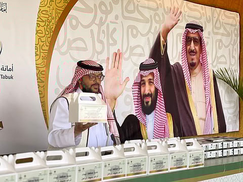 مركز استقبال الحجاج بتيماء.. بيئة ترحيبية برذاذ الماء والمسطحات الخضراء وضيافة سعودية أصيلة
