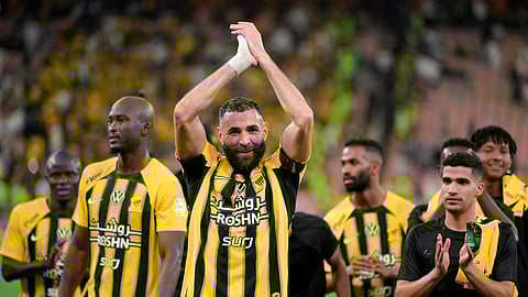 جوائز دوري روشن: قائد الاتحاد "بنزيما" الأفضل.. و"سالم" يحصد جائزة أفضل سعودي