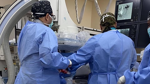 "التدخل الصحي السريع" بمستشفى الملك فهد بالمدينة المنورة يُنقذ حاجة نيجيرية