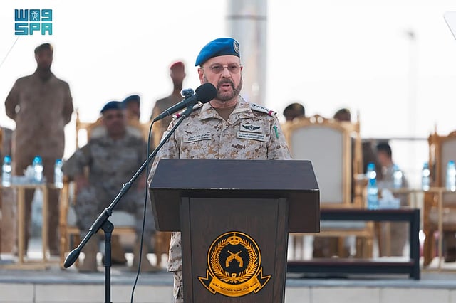 بتوجيه من وزير الدفاع.. رئيس هيئة الأركان يقف ميدانيًا على جاهزية القوات المسلحة المشاركة في الحج 27 sabq%2F2025 06 02%2Fpdwvbiig%2FlneEeaeViOIlmPZF1Xb2L9EvtWmrD19JcJtl2KL3