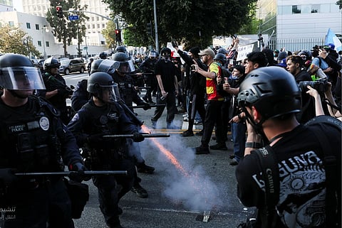 "مشاهد عنف واعتقالات".. احتجاجات كاليفورنيا تتمدد إلى نيويورك ودالاس وأتلانتا