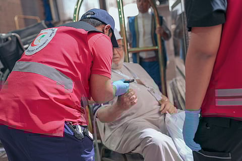 "الهلال الأحمر" ينفذ خطة ميدانية موسعة بالحرم لتكثيف الاستجابة في يوم الجمعة