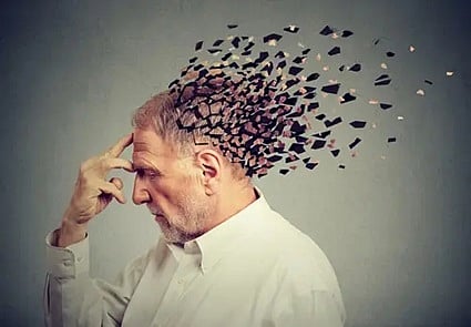 دراسة علمية تُحدث تحولًا في فهم الخرف: إشارات حسّية تنذر بالمرض قبل عقود من ظهور الأعراض المعروفة