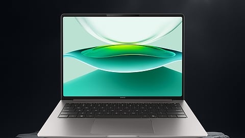 علامة HONOR تكشف عن الجهاز فائق القوة HONOR MagicBook Pro 14