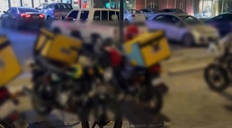 الثلاثاء.. بدء التطبيق الإلزامي لخدمة "تصريح التوصيل المنزلي" للمنشآت الغذائية وغير الغذائية