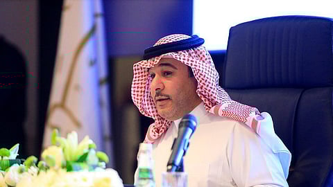 ابن حثلين يعلن تأجيل تعديل عدد متون "شلفا ولي العهد" بمهرجان الإبل