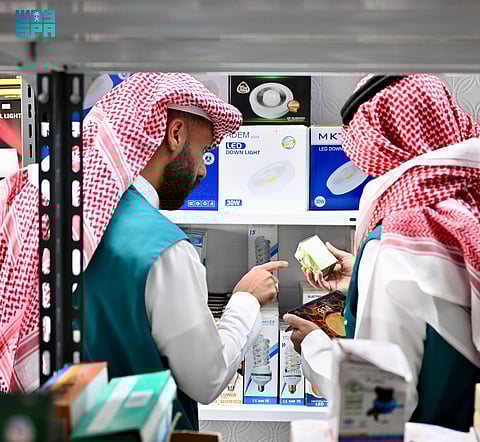 67 مخالفة حصيلة 2,180 زيارة تفتيشية نفذتها "تجارة القصيم" خلال يونيو