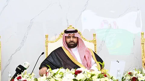 أمير جازان يلتقي مشايخ وأهالي العارضة ويؤكد حرص القيادة على تلمّس احتياجات المواطنين‬