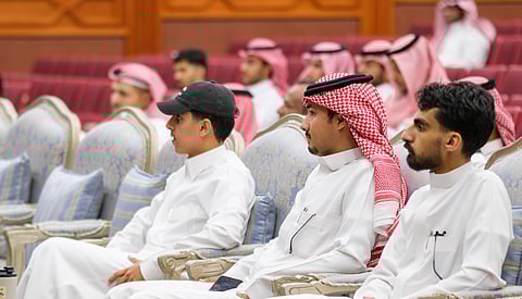 جامعة جدة ووزارة الاتصالات تنظمان جلسات حوارية حول التحول الذكي ورقمنة قطاع النقل