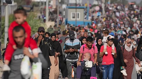 "تبدأ باحتجاز 600 ألف في معسكر برفح".. إسرائيل تنفذ خطة لتهجير الفلسطينيين من غزة