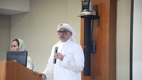 لتعزيز ثقافة السلامة الجراحية .. مجمع الملك عبدالله الطبي بجدة يُدشّن حملة "توقف، تأكد، احم"