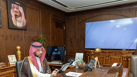 نائب أمير عسير يدشّن حملة "صيّف بصحة".. استجابة لارتفاع الإقبال وتهيئة شاملة للموسم