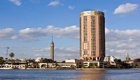 مصادر "سبق": لا إصابات بين السعوديين في حريق فندق سوفيتيل الجزيرة بالقاهرة