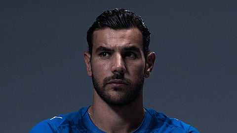 صدى توقيع الهلال مع ثيو هيرنانديز عالميًّا