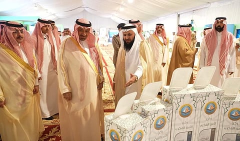 أمير نجران يكرّم هيئة الأمر بالمعروف لمشاركتها في مهرجان صيف بدر الجنوب