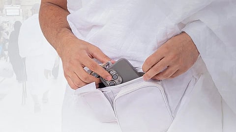 لا تثقلها.. وزارة الحج تكشف محتويات الحقيبة الذكية للمعتمر.. وتوجه بنصائح للسلامة وسهولة التنقل