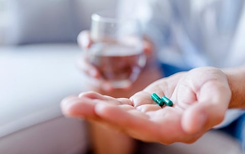 من جرعات الأطفال إلى تقسيم القرص.. 4 أخطاء شائعة في تناول الأدوية قد تعرض حياتك للخطر!