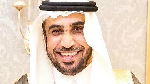 خالد الزعاقي إلى المرتبة الحادية عشرة في وزارة البلديات والإسكان